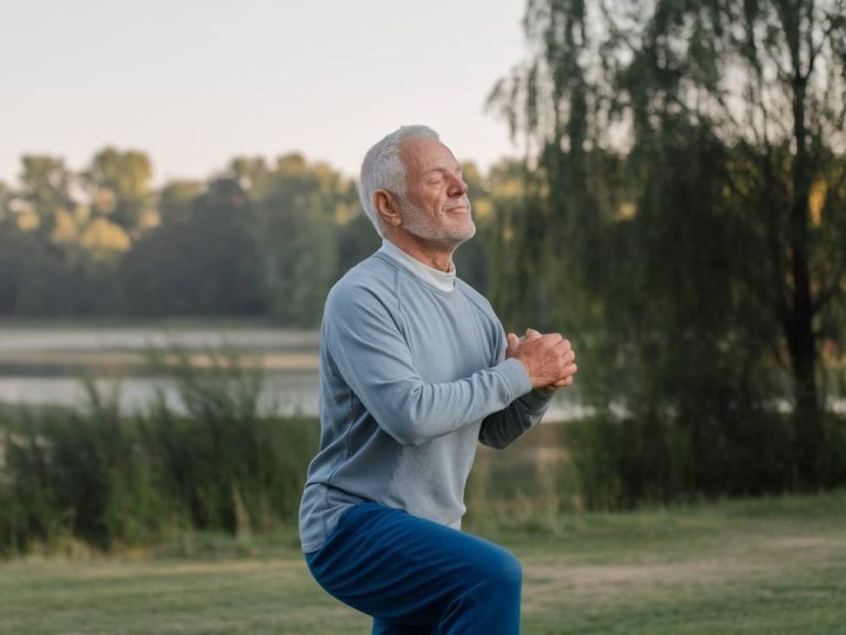 les meilleurs exercices pour améliorer l’équilibre chez les seniors