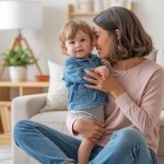 Comment reconnaître et prévenir l’épuisement parental chez les jeunes parents : signaux d’alerte et solutions concrètes